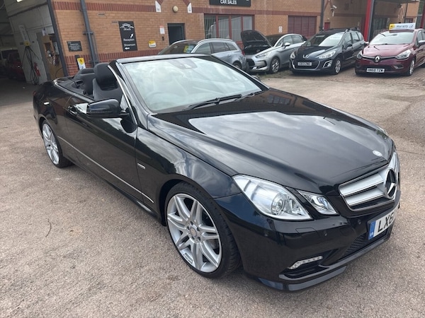 Used Mercedes-Benz E-Class 2011 for sale - 75456453: Photo 1