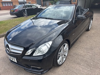 Used Mercedes-Benz E-Class 2011 for sale - 75456453: Photo