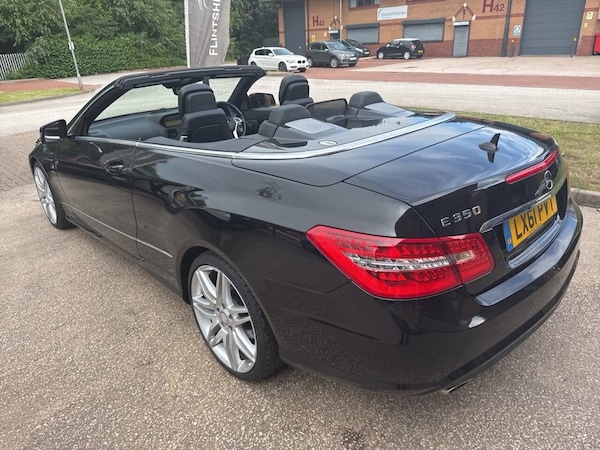 Used Mercedes-Benz E-Class 2011 for sale - 75456453: Photo 6