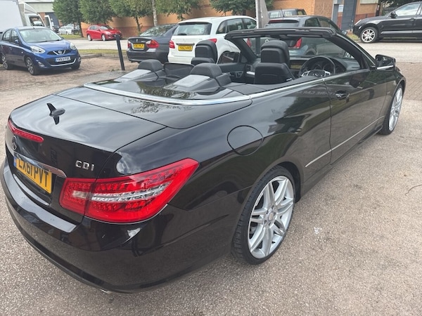 Used Mercedes-Benz E-Class 2011 for sale - 75456453: Photo 8