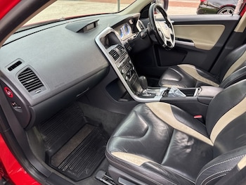 Used Volvo XC60 2010 for sale - 76236246: Photo 2