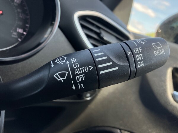 Used Vauxhall Crossland 2022 for sale - 74924319: Photo 31