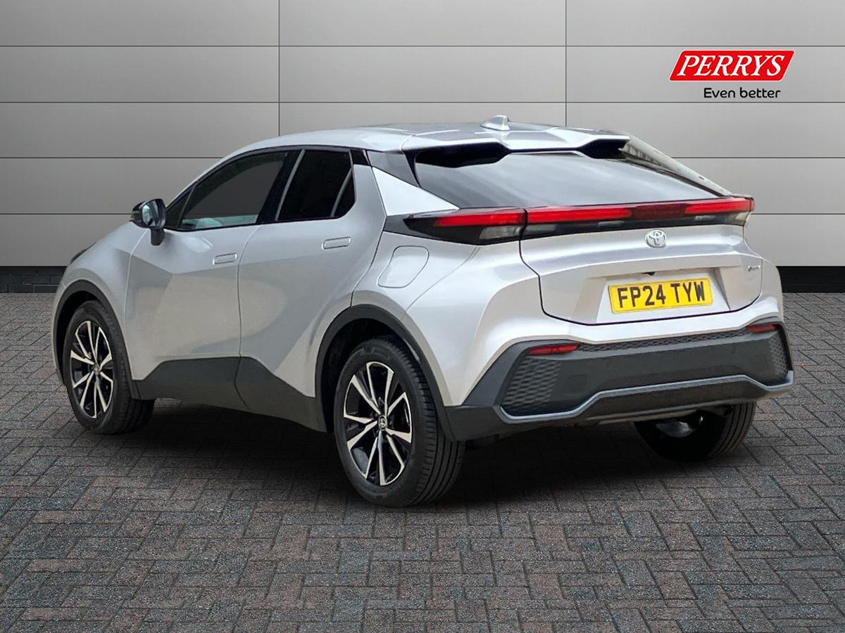 Used Toyota C-HR 2024 for sale - 76845472: Photo 2