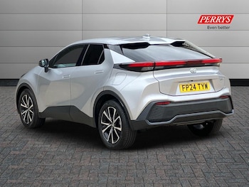 Used Toyota C-HR 2024 for sale - 76845472: Photo