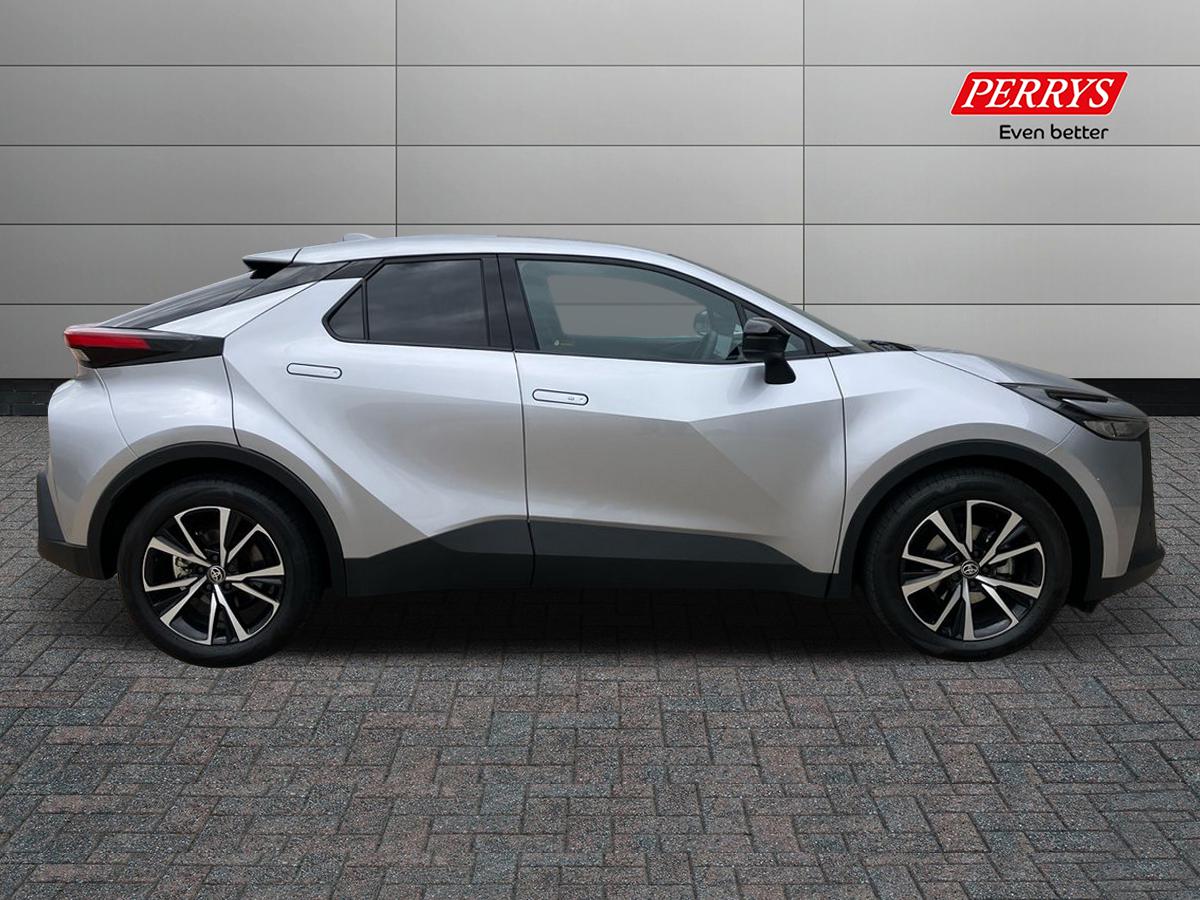Used Toyota C-HR 2024 for sale - 76845472: Photo 3