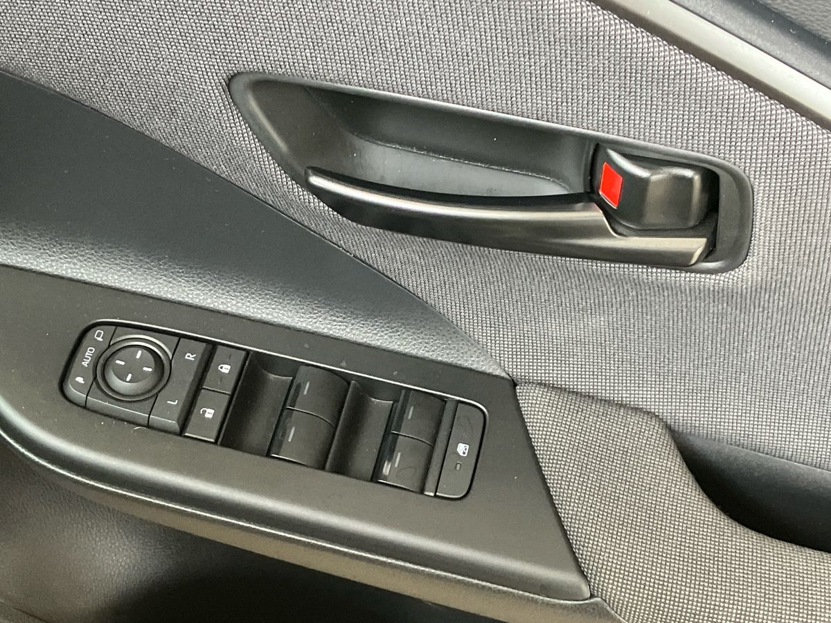 Used Toyota C-HR 2024 for sale - 76845472: Photo 34