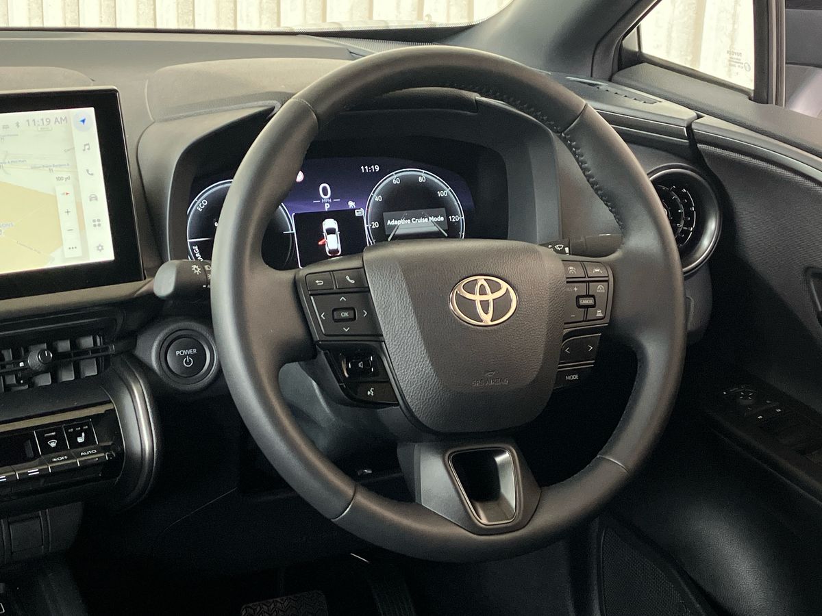Used Toyota C-HR 2024 for sale - 76845472: Photo 44