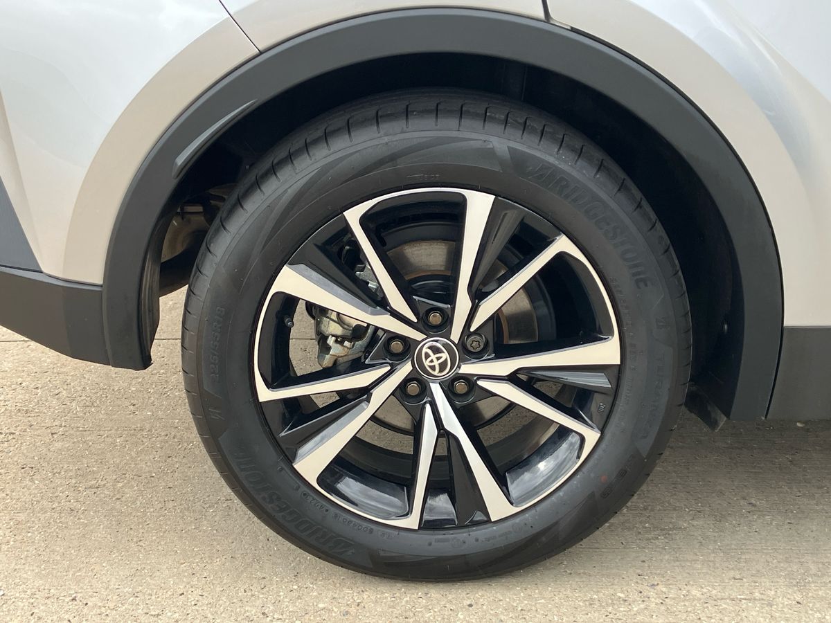 Used Toyota C-HR 2024 for sale - 76845472: Photo 7