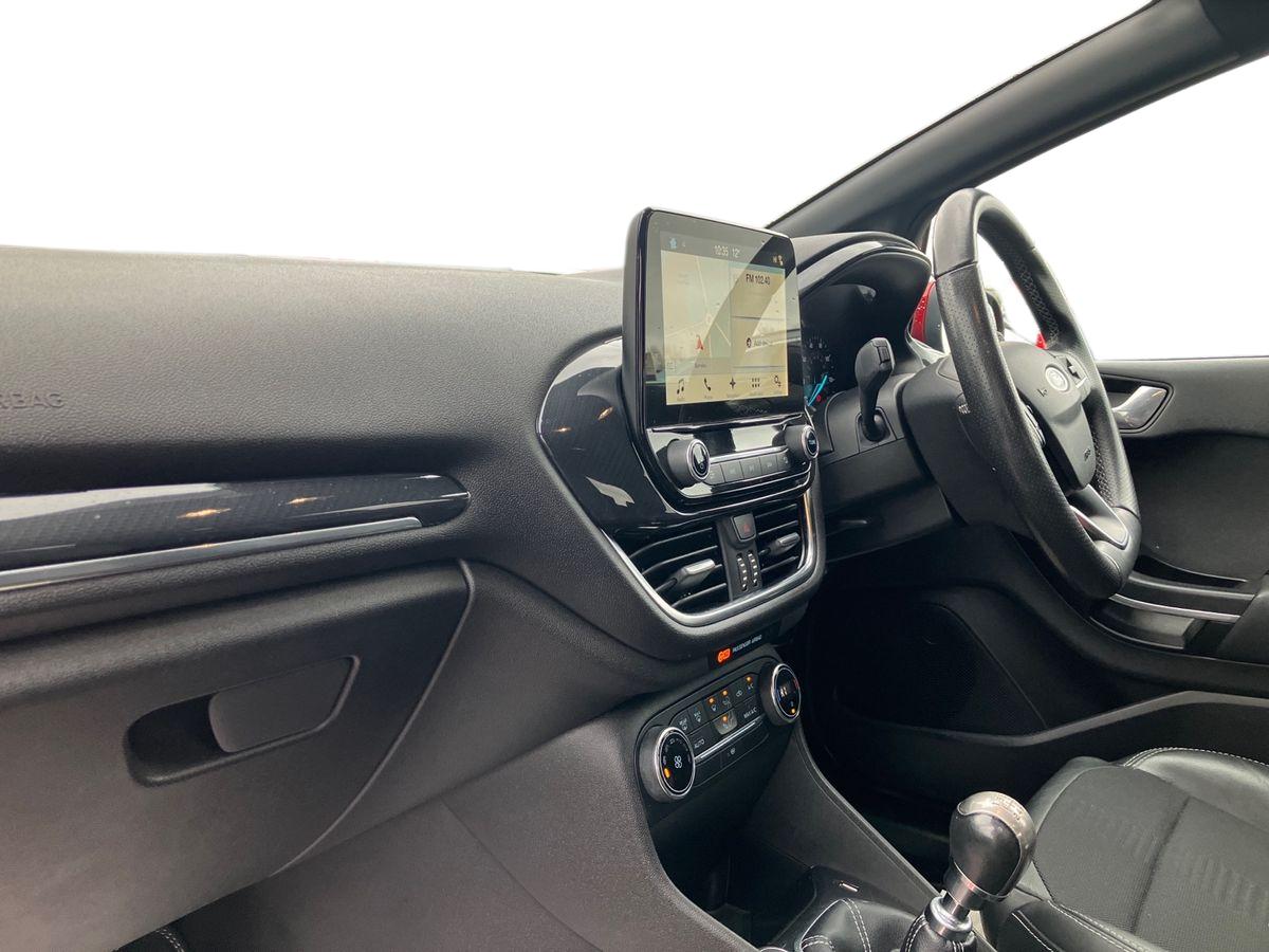 Used Ford Fiesta 2018 for sale - 76373902: Photo 6