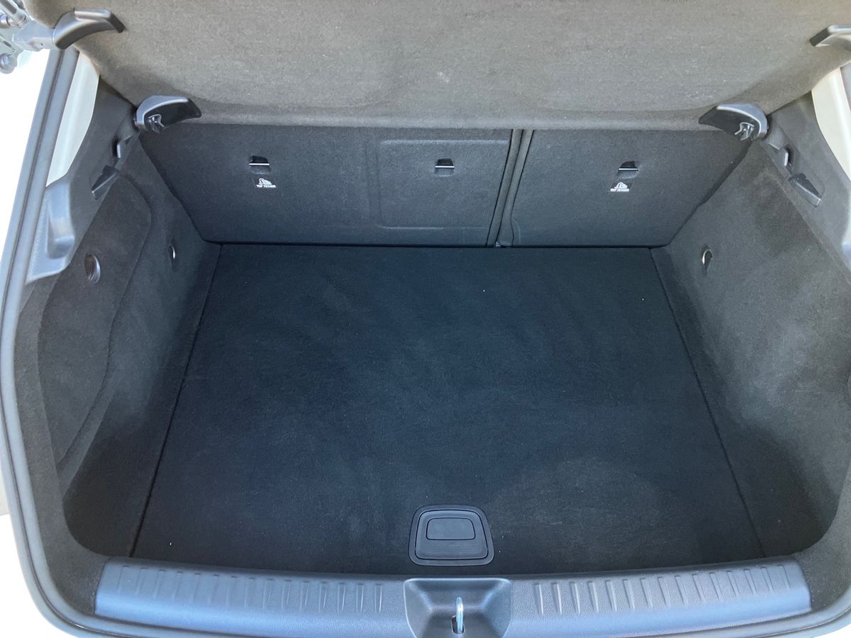 Used Mercedes-Benz GLA 2019 for sale - 76625946: Photo 21