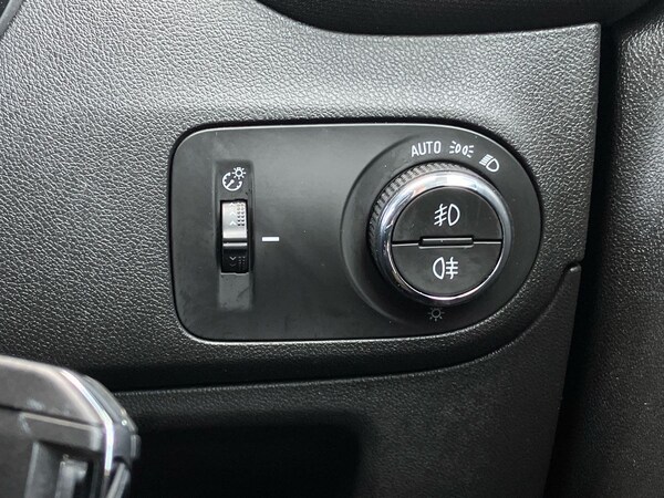 Used Vauxhall Crossland 2022 for sale - 75787953: Photo 29