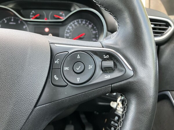 Used Vauxhall Crossland 2022 for sale - 75787953: Photo 30