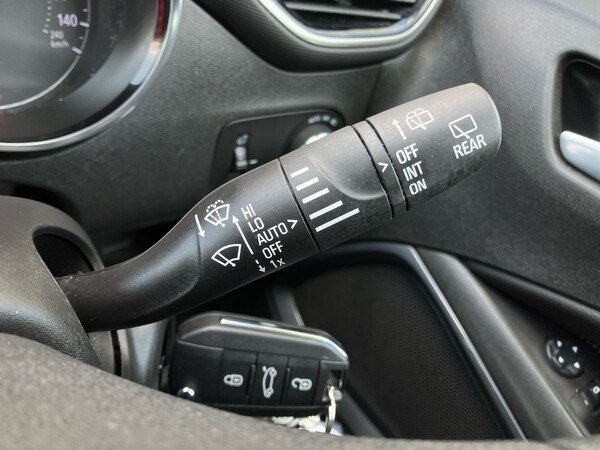 Used Vauxhall Crossland 2022 for sale - 75787953: Photo 32