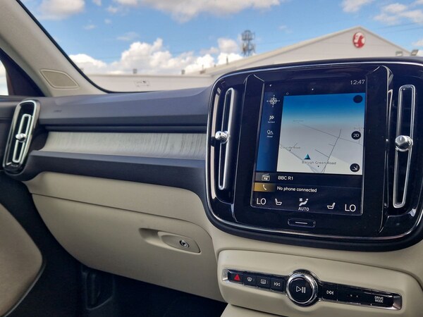 Used Volvo XC40 2020 for sale - 76192268: Photo 35