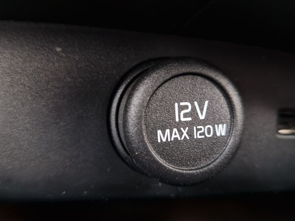 Used Volvo XC40 2020 for sale - 76192268: Photo 44