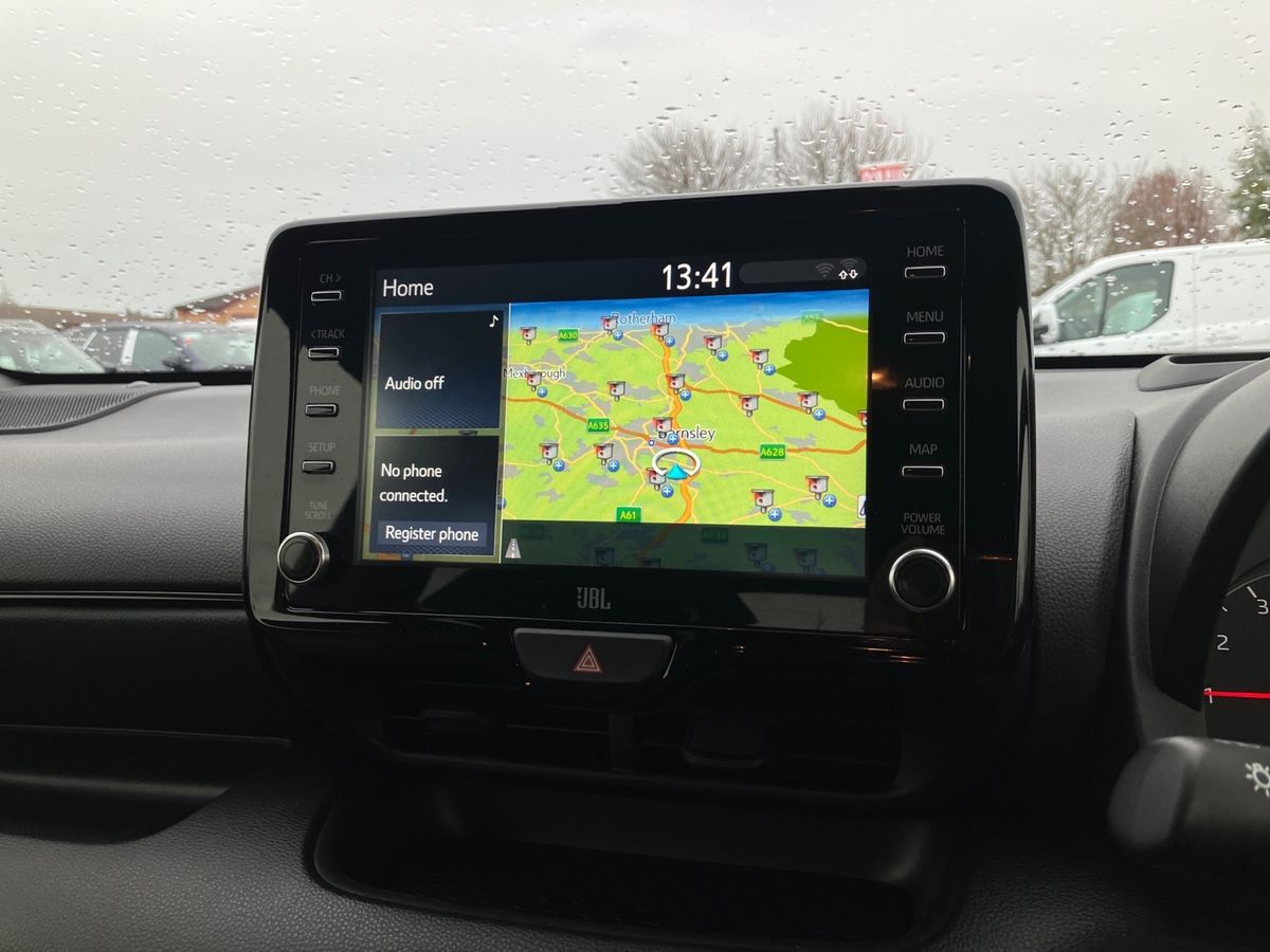 Used Toyota Yaris 2021 for sale - 77629577: Photo 10