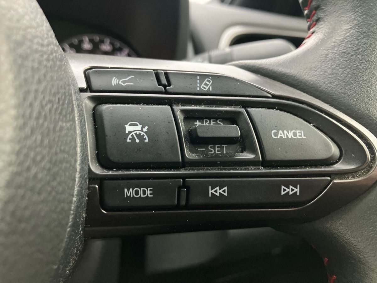 Used Toyota Yaris 2021 for sale - 77629577: Photo 41