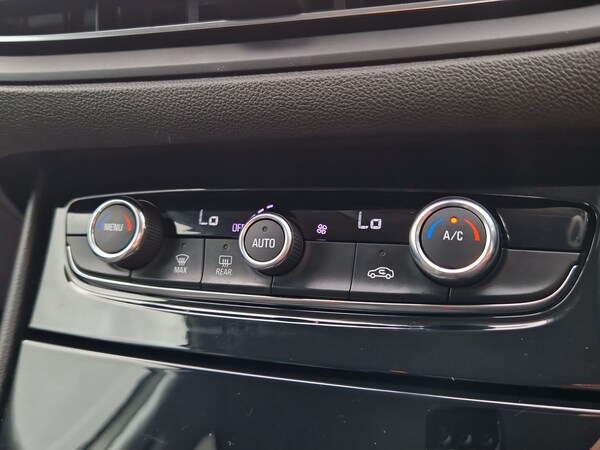 Used Vauxhall Grandland 2022 for sale - 75453060: Photo 14