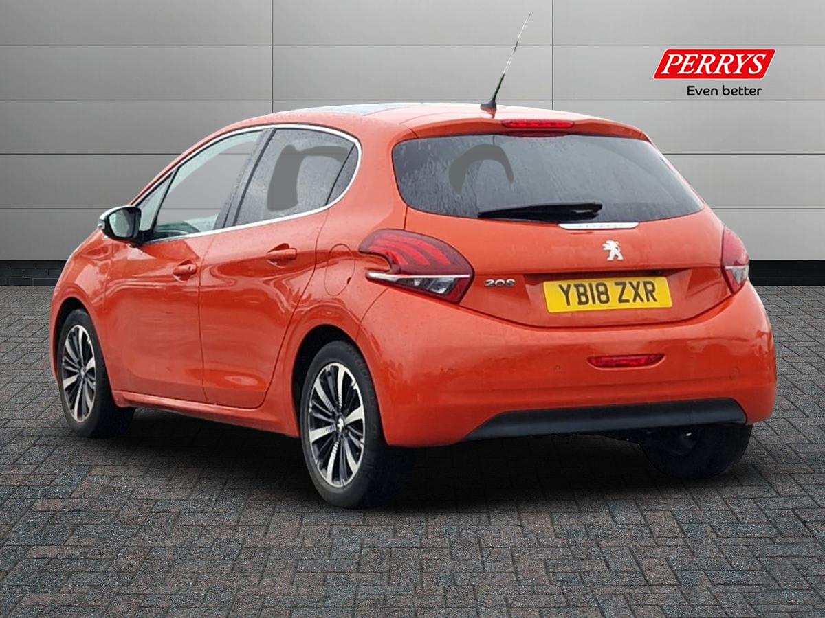 Used Peugeot 208 2018 for sale - 76016494: Photo 2