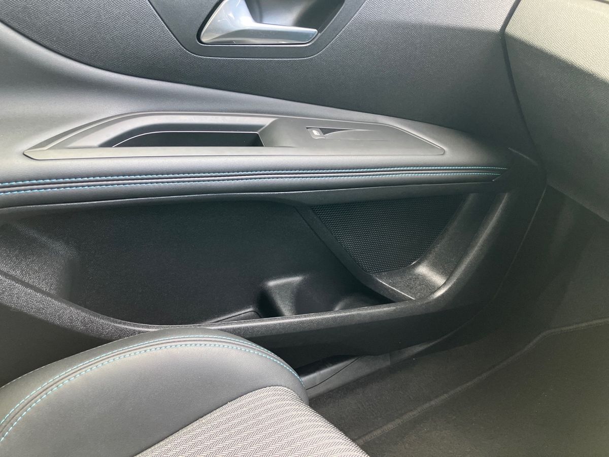 Used Peugeot 3008 2022 for sale - 75825399: Photo 30