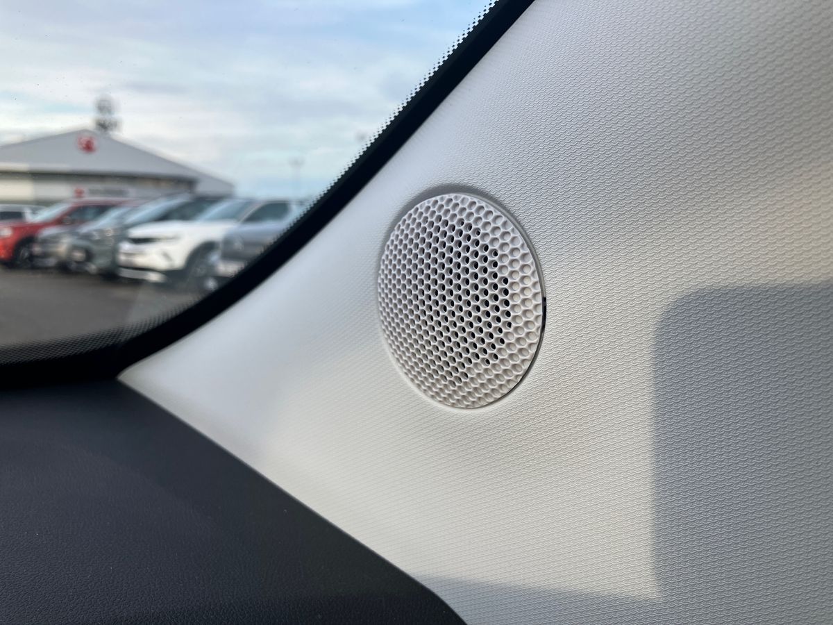 Used Vauxhall Crossland 2023 for sale - 77125313: Photo 24