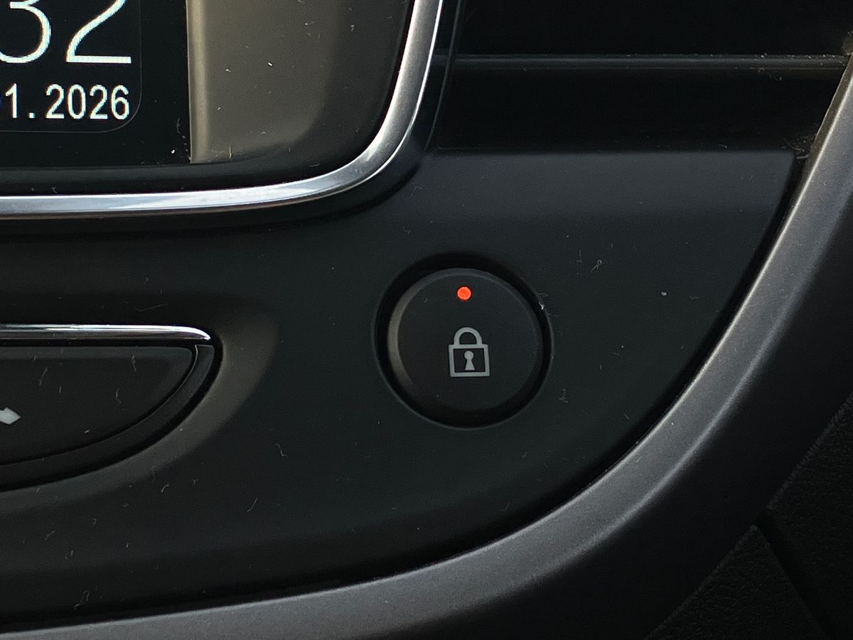 Used Vauxhall Crossland 2023 for sale - 77125313: Photo 34