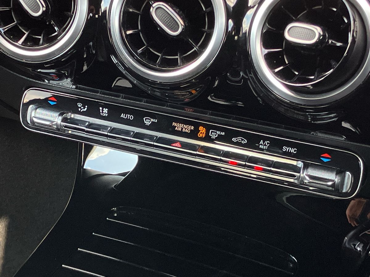 Used Mercedes-Benz A-Class 2019 for sale - 76611864: Photo 12