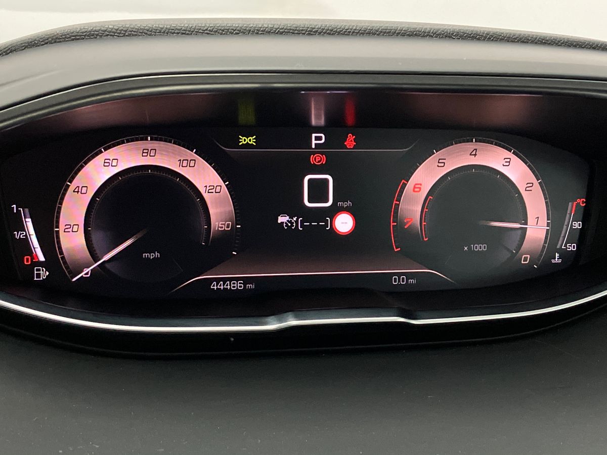 Used Peugeot 5008 2023 for sale - 76969425: Photo 14