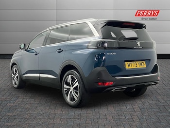 Used Peugeot 5008 2023 for sale - 76969425: Photo
