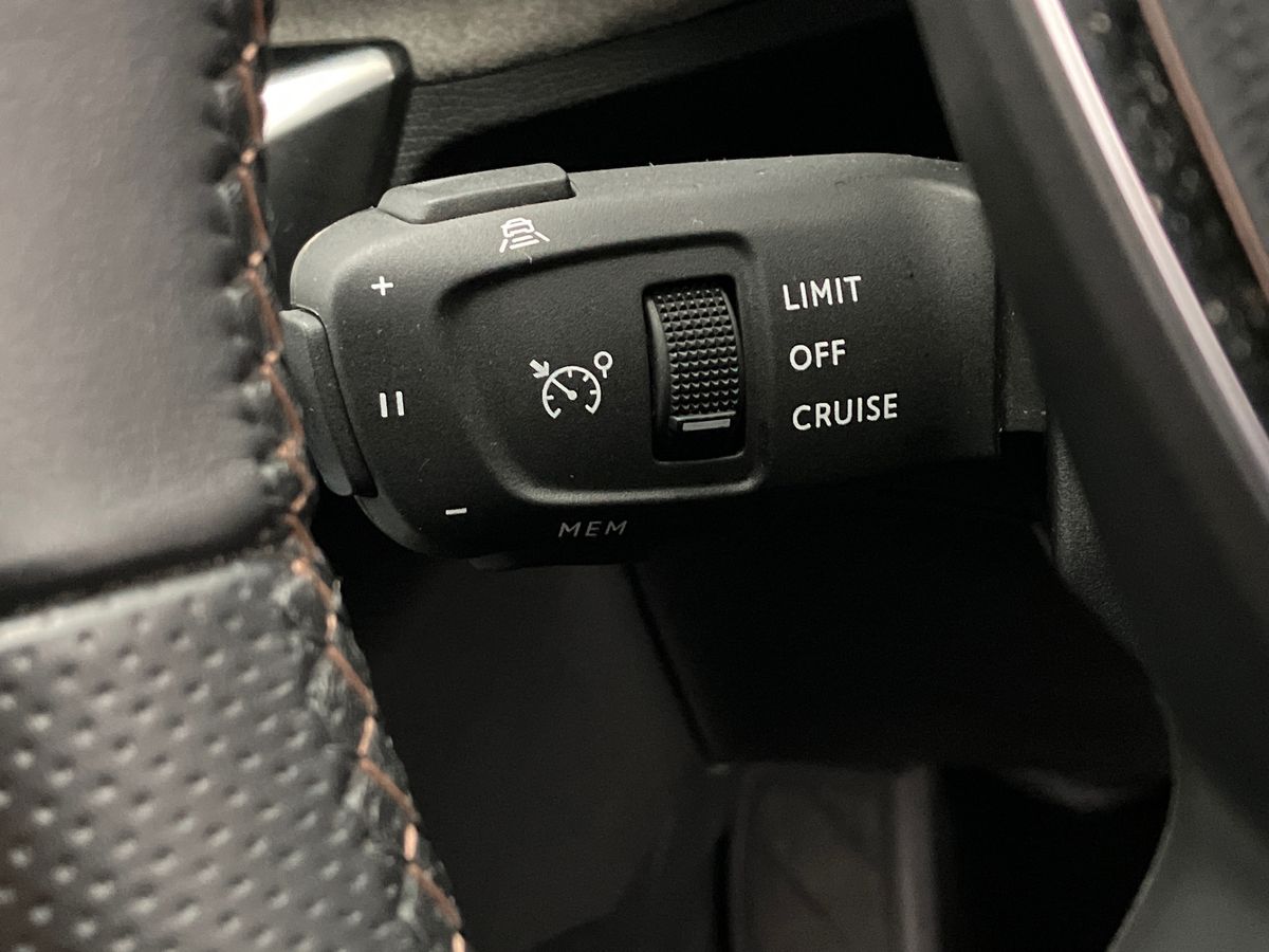 Used Peugeot 5008 2023 for sale - 76969425: Photo 36