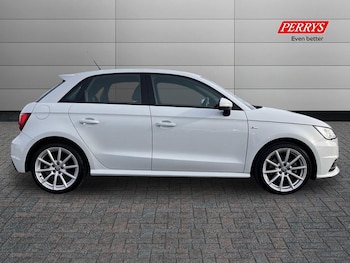 Used Audi A1 2017 for sale - 76351883: Photo