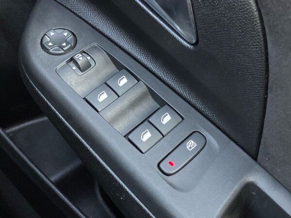 Used Vauxhall Corsa 2025 for sale - 75787226: Photo 19