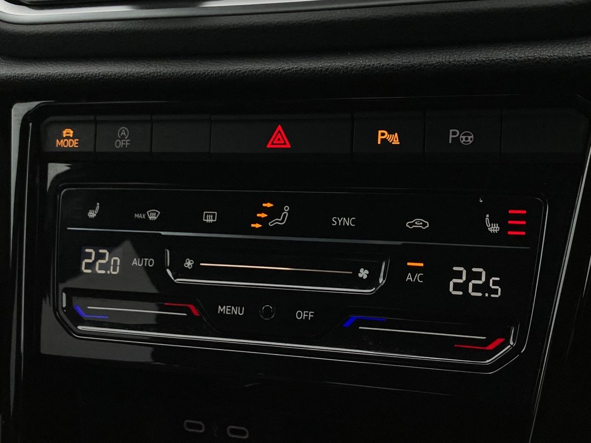 Used Volkswagen T-Roc 2022 for sale - 77045876: Photo 12