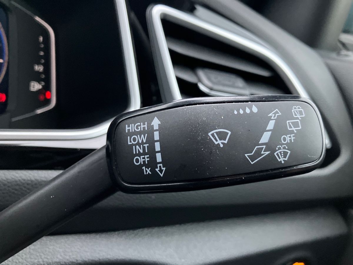 Used Volkswagen T-Roc 2022 for sale - 77045876: Photo 27