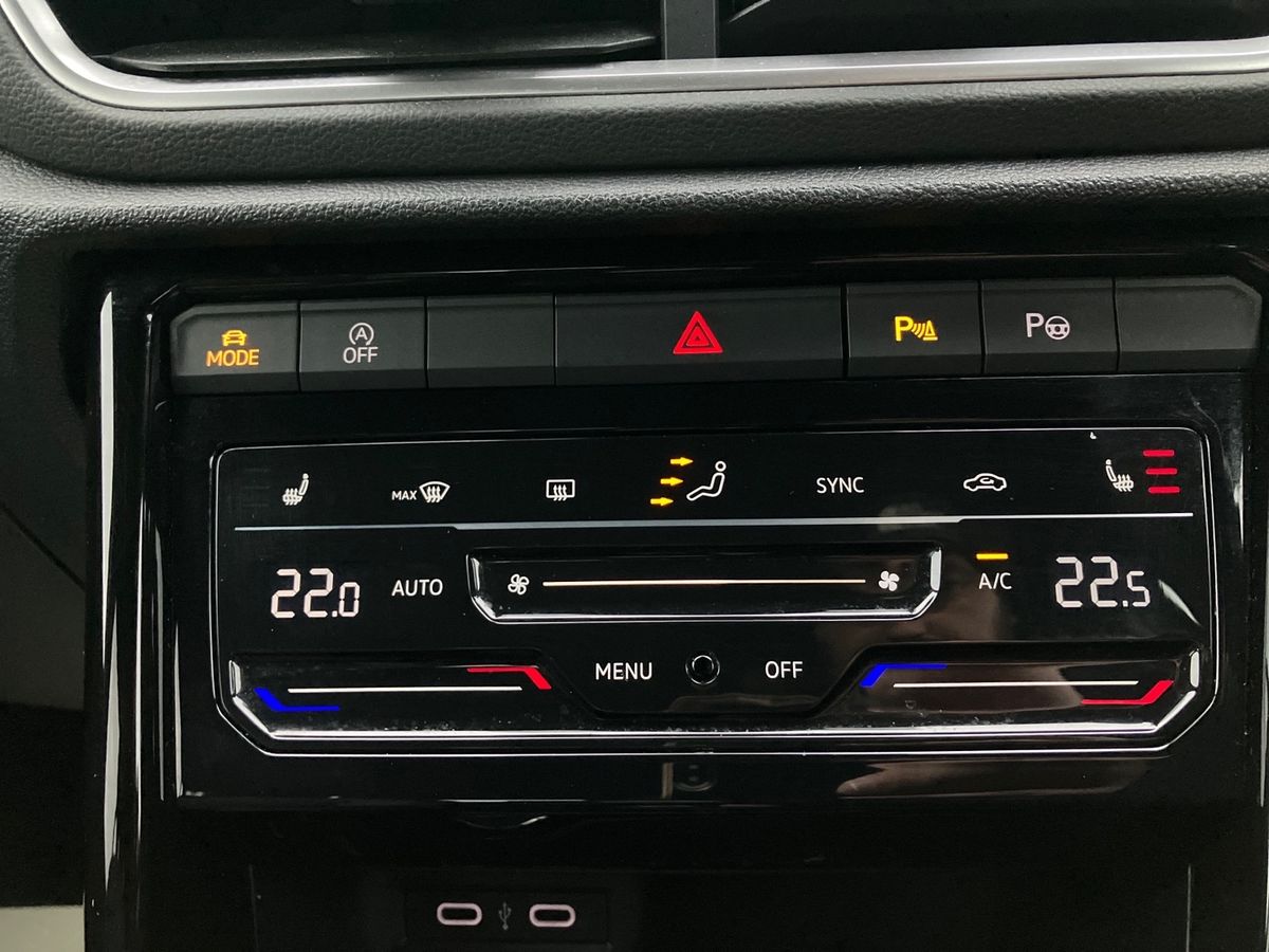 Used Volkswagen T-Roc 2022 for sale - 77045876: Photo 31