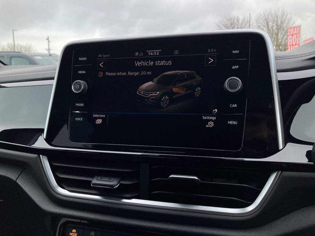 Used Volkswagen T-Roc 2022 for sale - 77045876: Photo 39