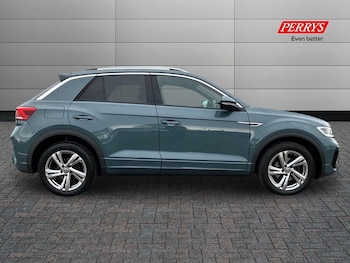 Used Volkswagen T-Roc 2022 for sale - 77045876: Photo