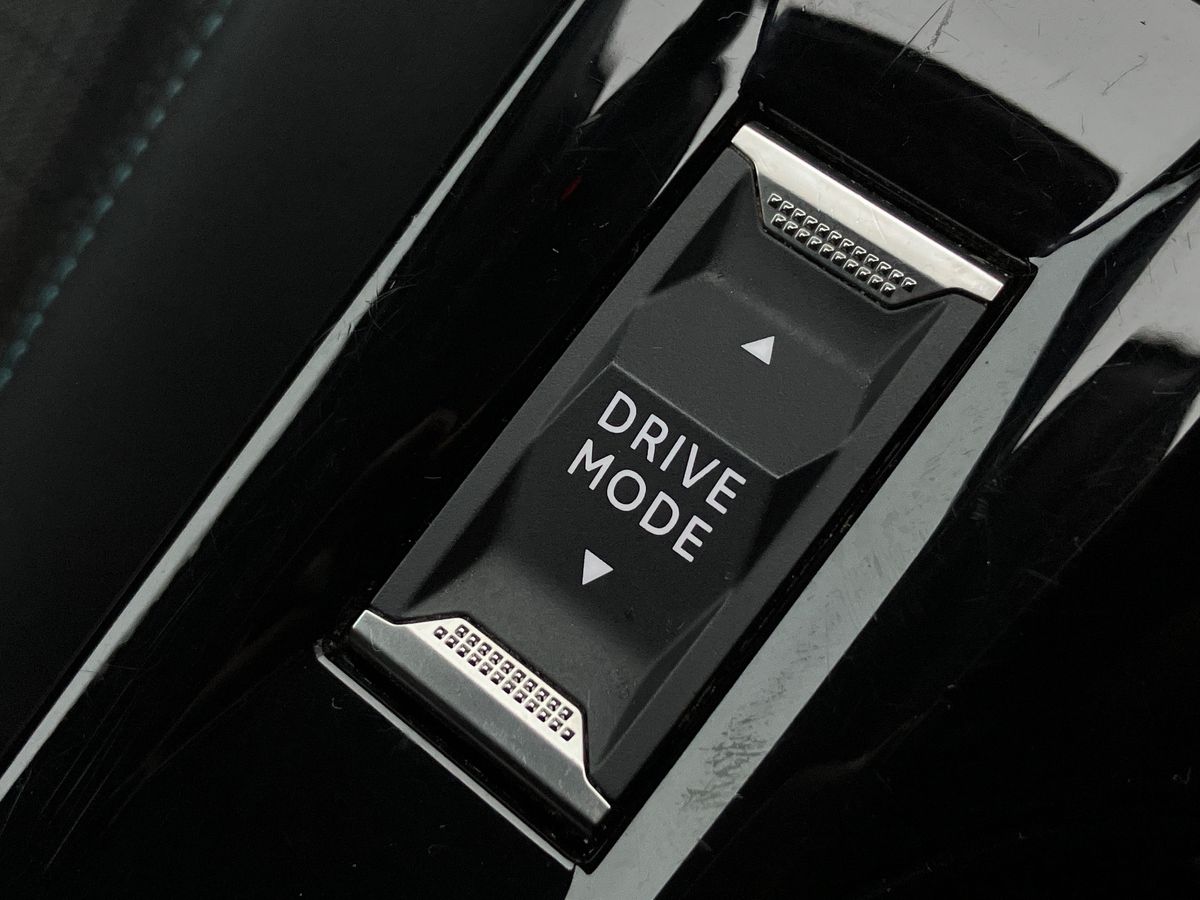 Used Peugeot 2008 2020 for sale - 77635572: Photo 31