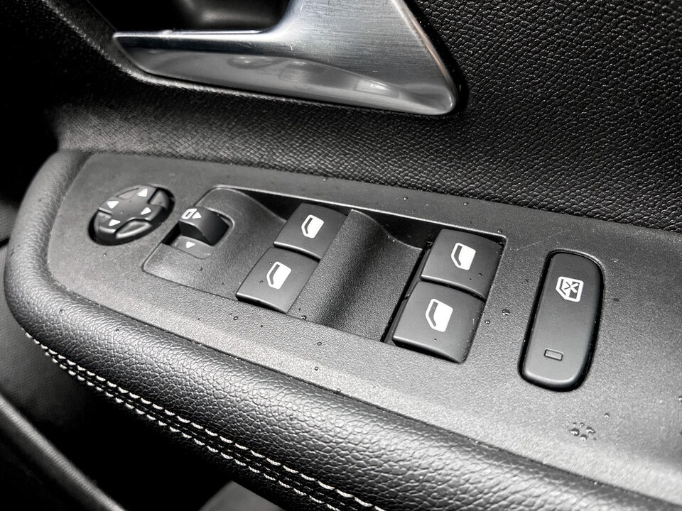 Used Peugeot 2008 2020 for sale - 77635572: Photo 68