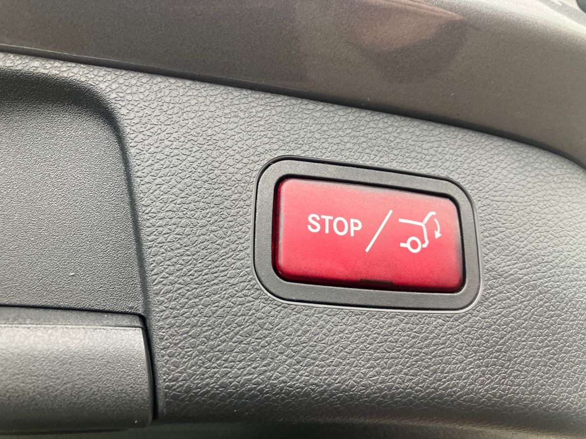 Used Mercedes-Benz GLA 2019 for sale - 76663296: Photo 21