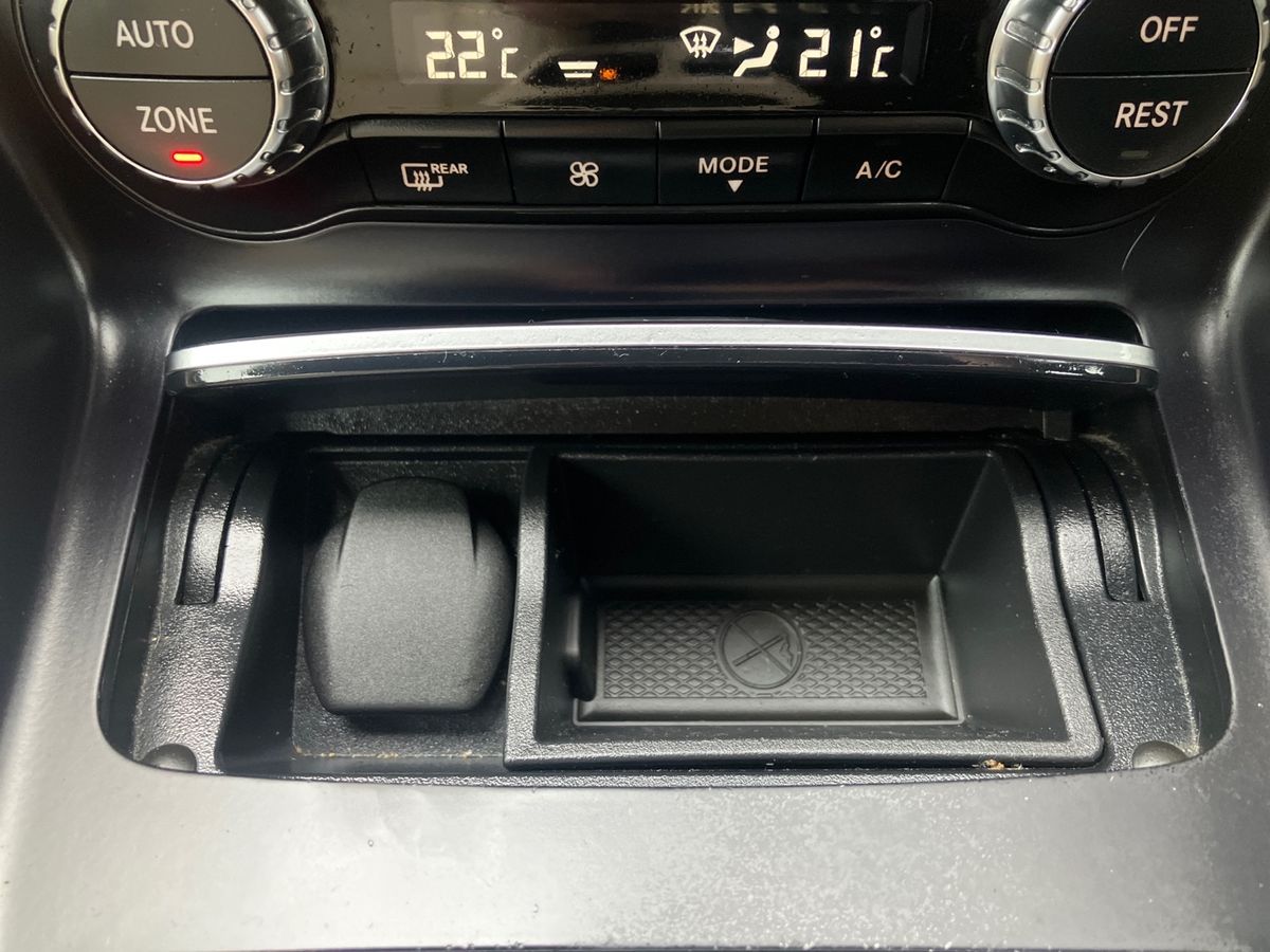 Used Mercedes-Benz GLA 2019 for sale - 76663296: Photo 40