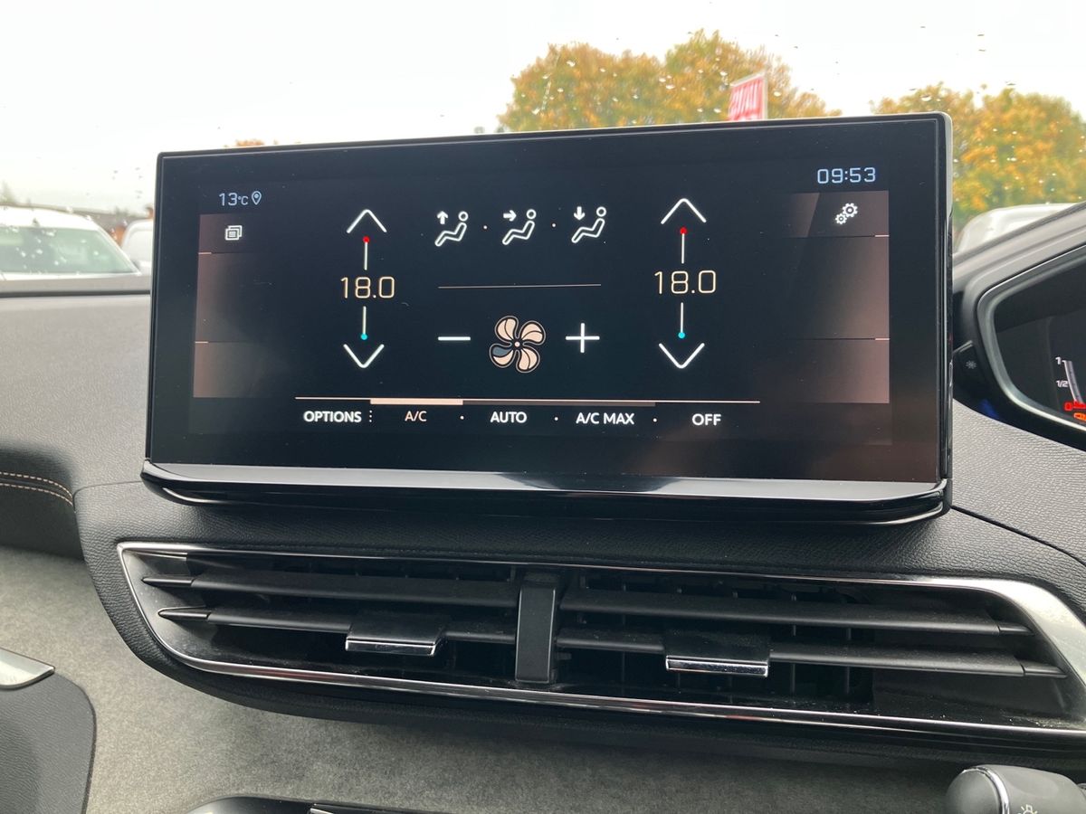 Used Peugeot 5008 2022 for sale - 76090461: Photo 14