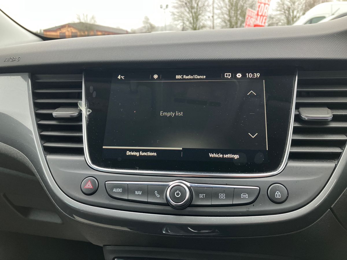 Used Vauxhall Crossland 2022 for sale - 77364439: Photo 40