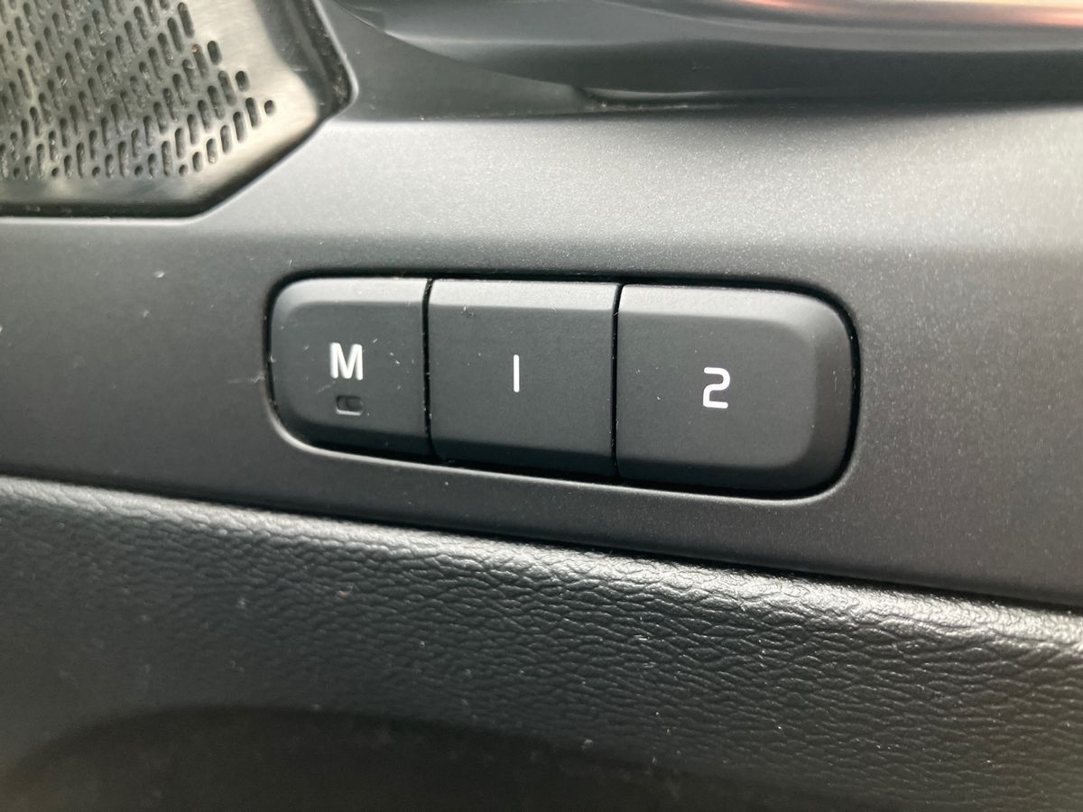 Used Volvo XC40 2021 for sale - 75932642: Photo 36