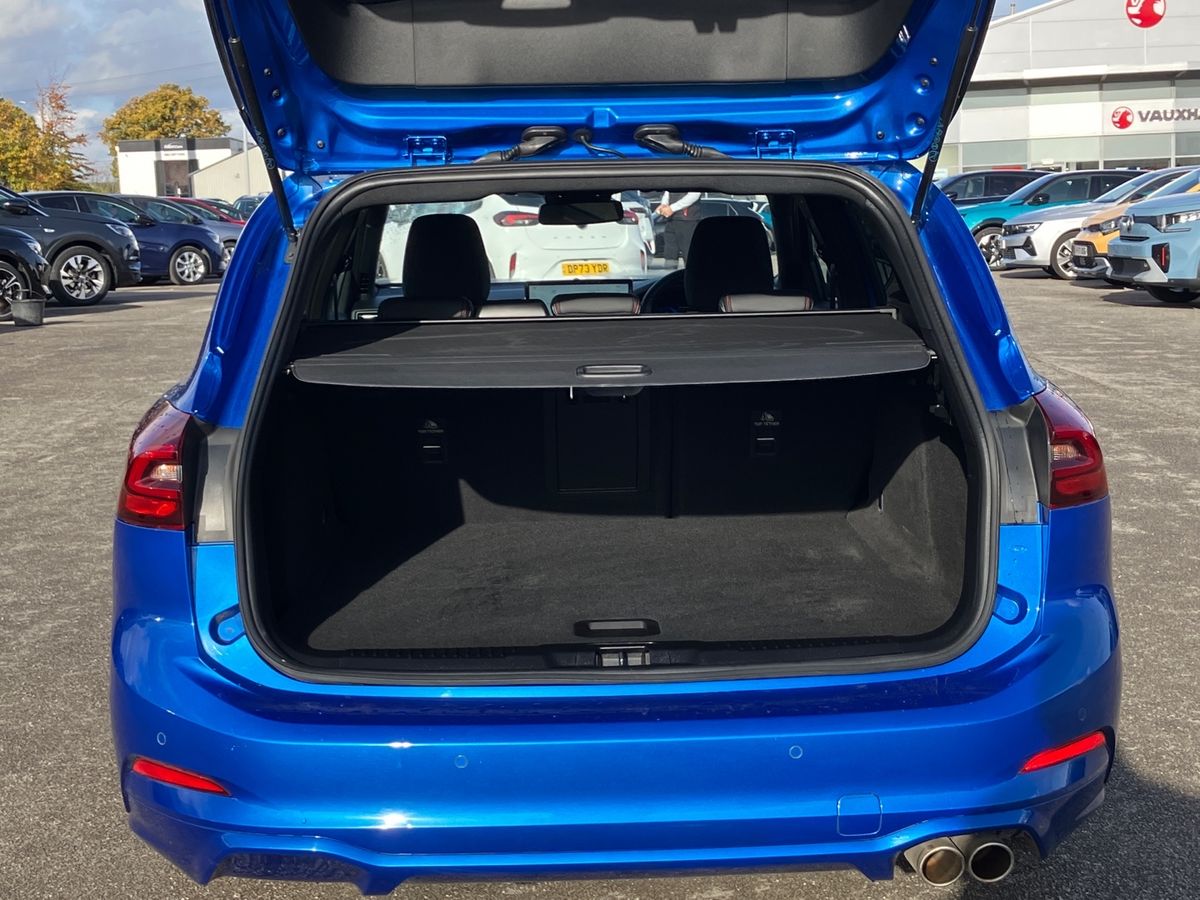 Used Ford Focus 2022 for sale - 76310930: Photo 20