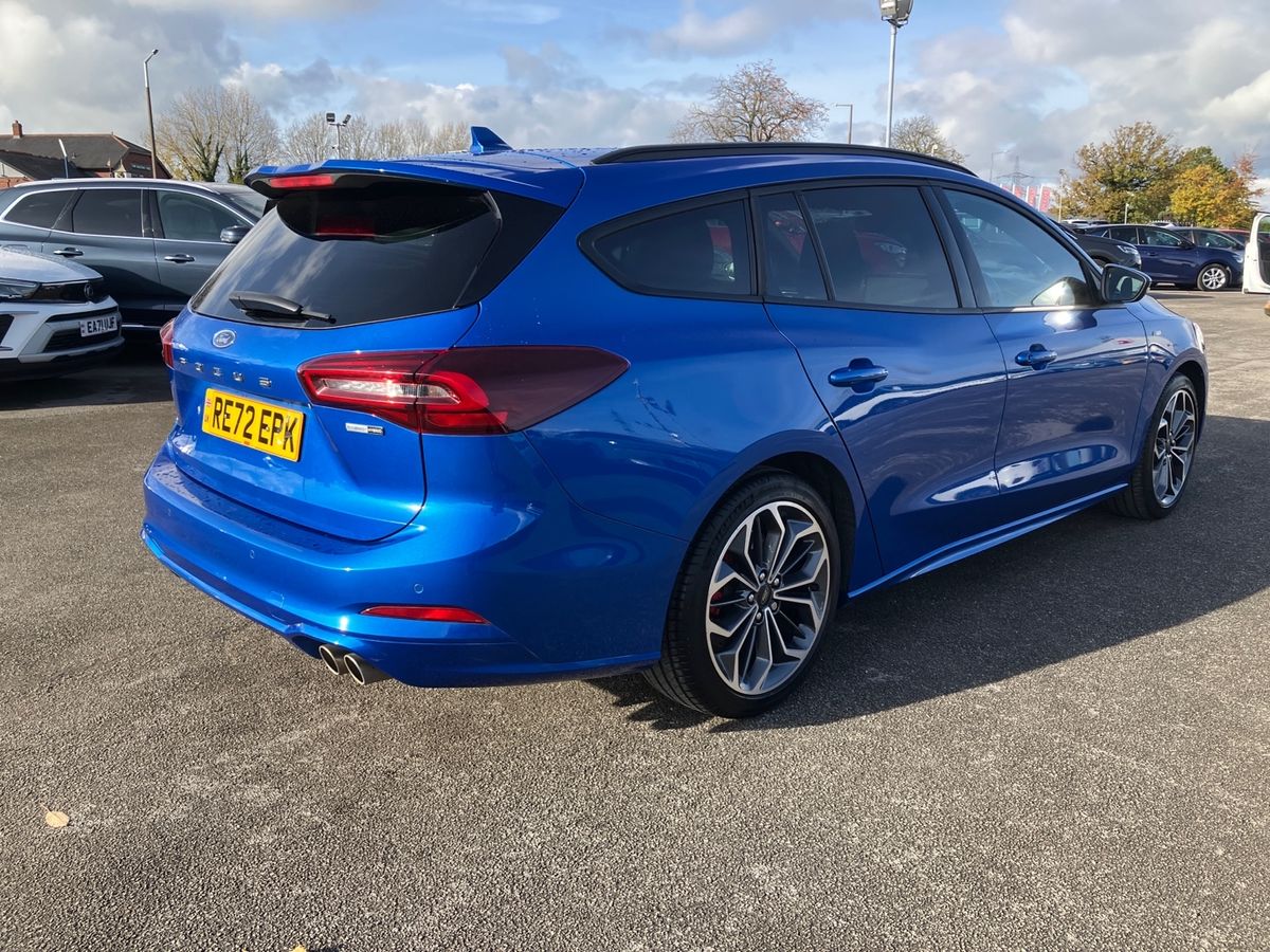 Used Ford Focus 2022 for sale - 76310930: Photo 21