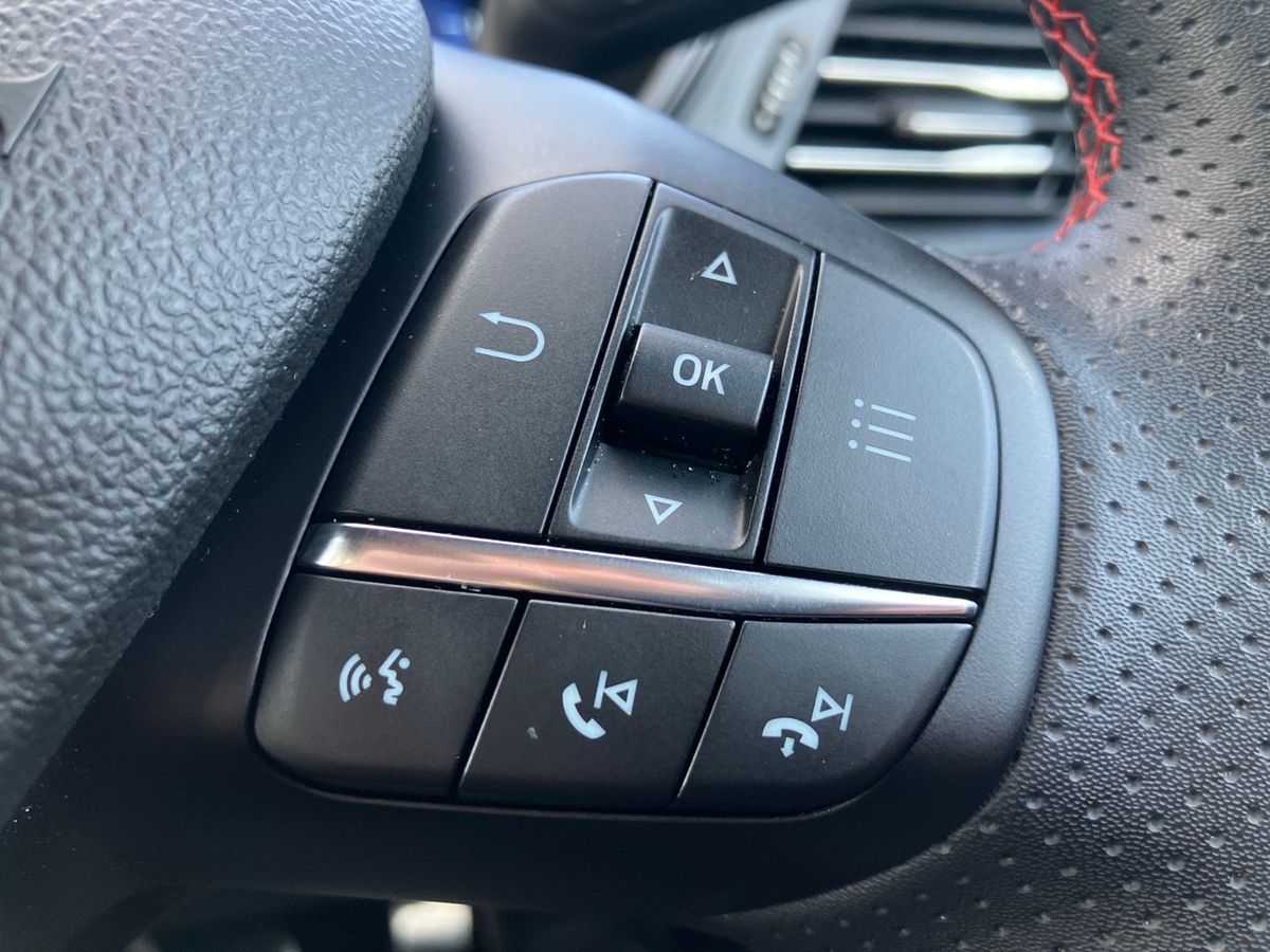 Used Ford Focus 2022 for sale - 76310930: Photo 27