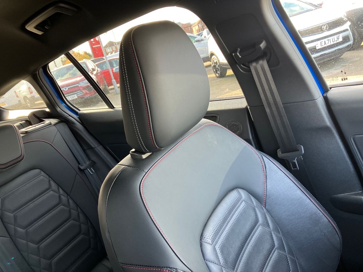 Used Ford Focus 2022 for sale - 76310930: Photo 32