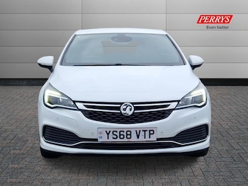 Used Vauxhall Astra 2019 for sale - 77460599: Photo