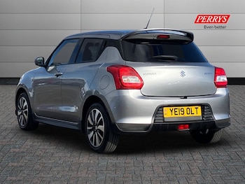 Used Suzuki Swift 2019 for sale - 75785552: Photo